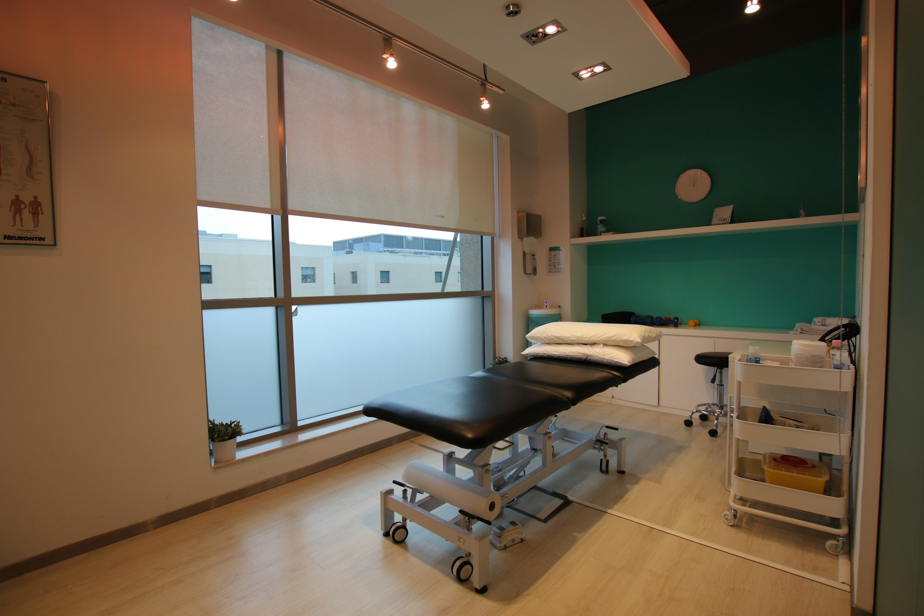 A calm, real physiotherapy treatment room